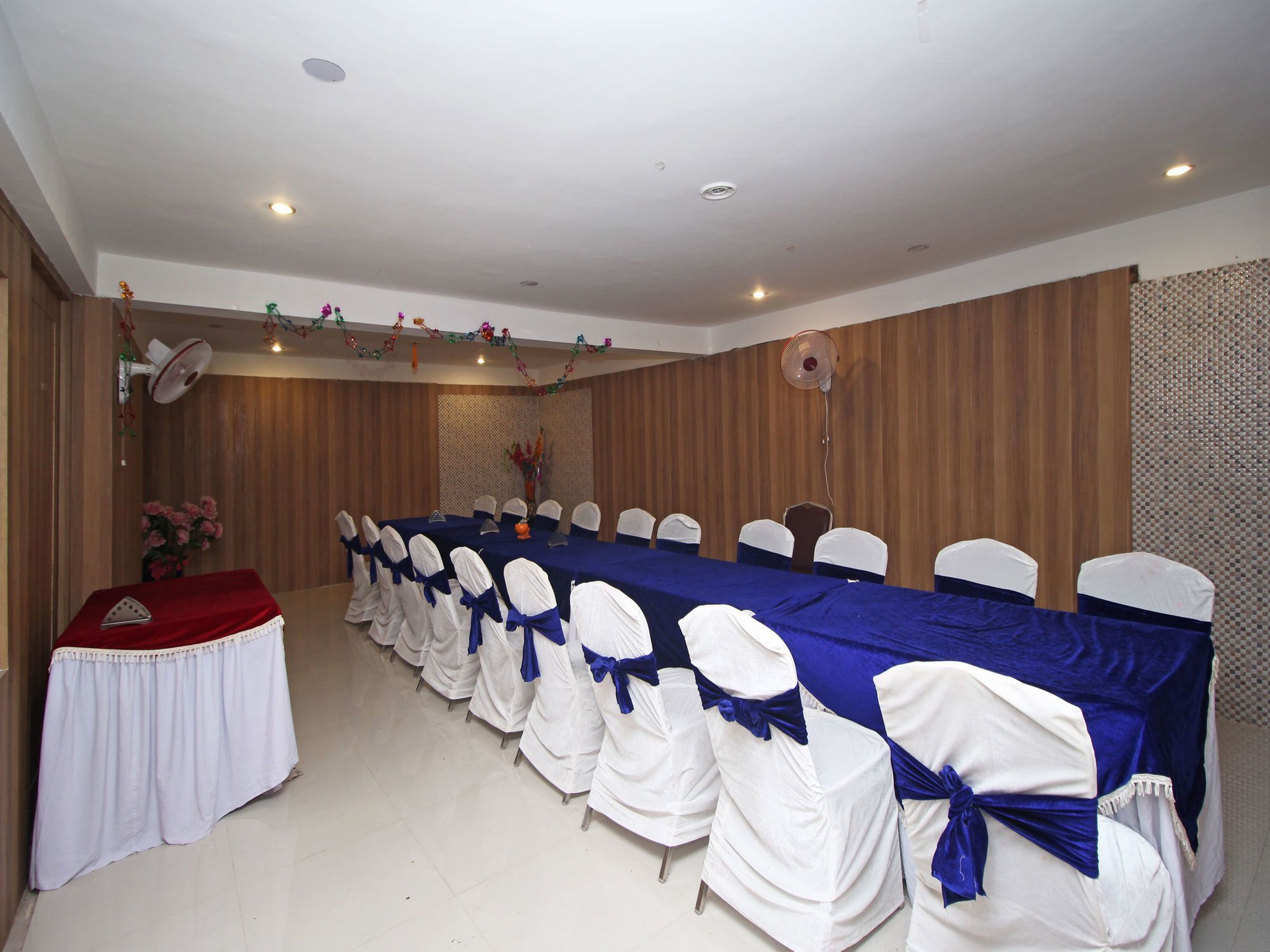 Oyo 576 Hotel Shree Kanta Residency Gurgaon Buitenkant foto
